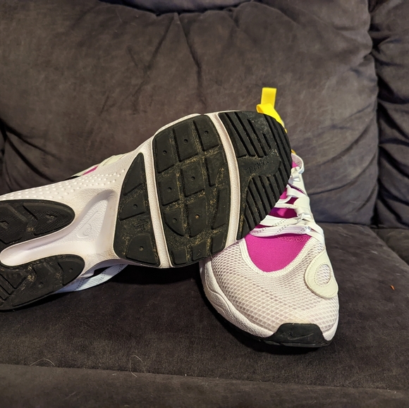 NWOT Nike Air huarache E.D.G.E Txt - Picture 6 of 7